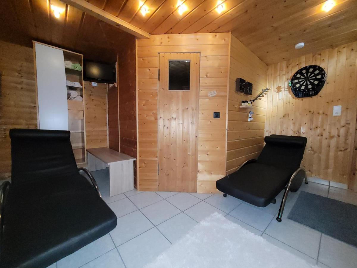 Ferienwohnung Fitness Entspannung Sauna Im Westerwald Derschen Esterno foto