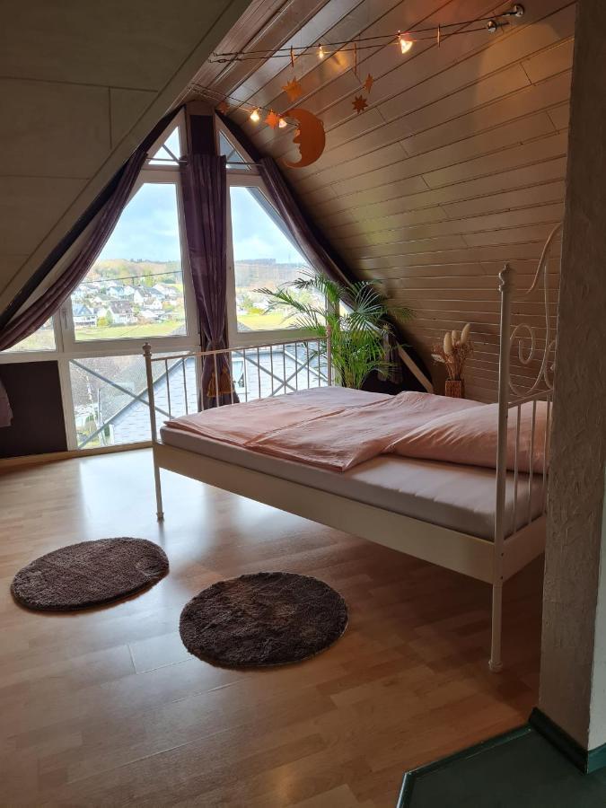 Ferienwohnung Fitness Entspannung Sauna Im Westerwald Derschen Esterno foto