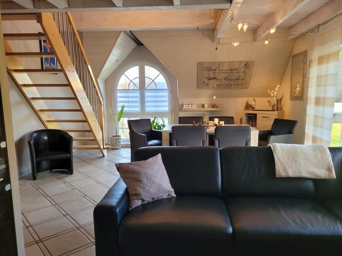 Ferienwohnung Fitness Entspannung Sauna Im Westerwald Derschen Esterno foto